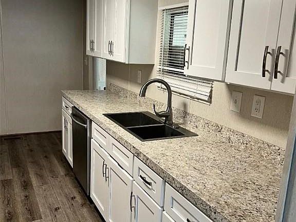 5th image of 7744 Ebson Dr