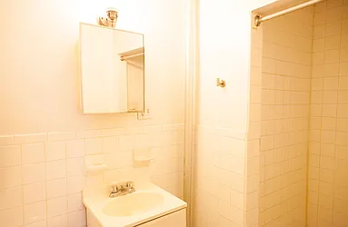 Rented by Roselyn  Fortuna LLC