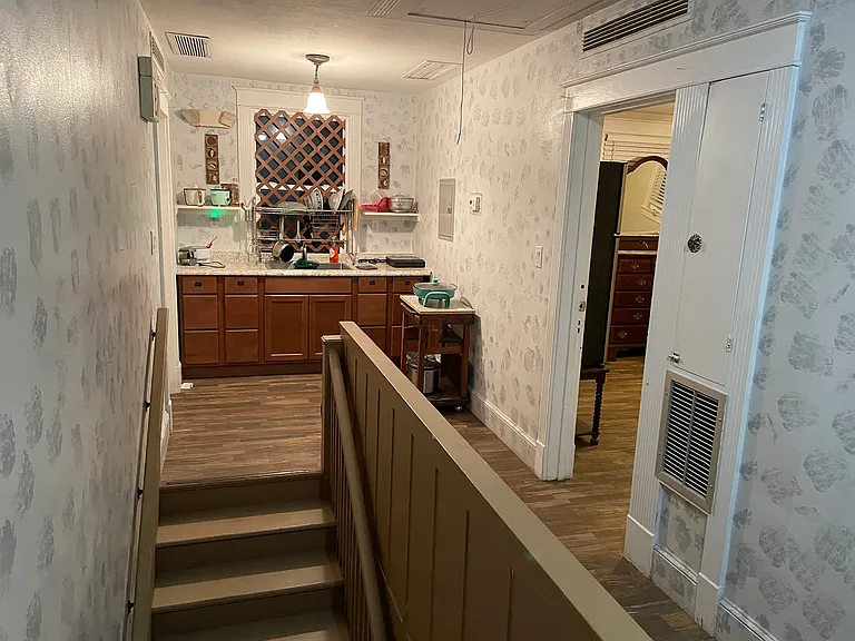 S Spring Garden Ave — Photo 2