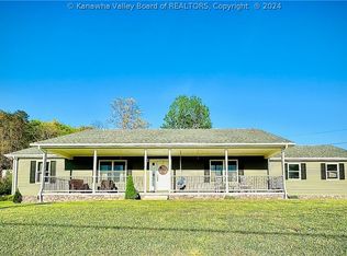 5162 Dawnview Dr, Charleston, WV 25313