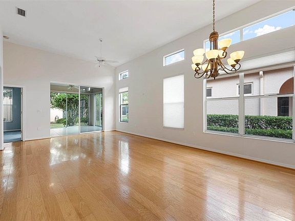 5th image of 3773 Amapola Ln