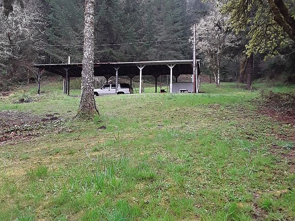 Large covered parking for RV