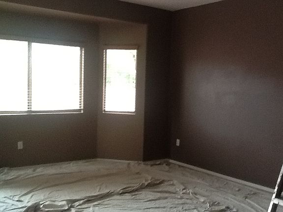 2nd image of 850 E Deer Spring Canyon Pl