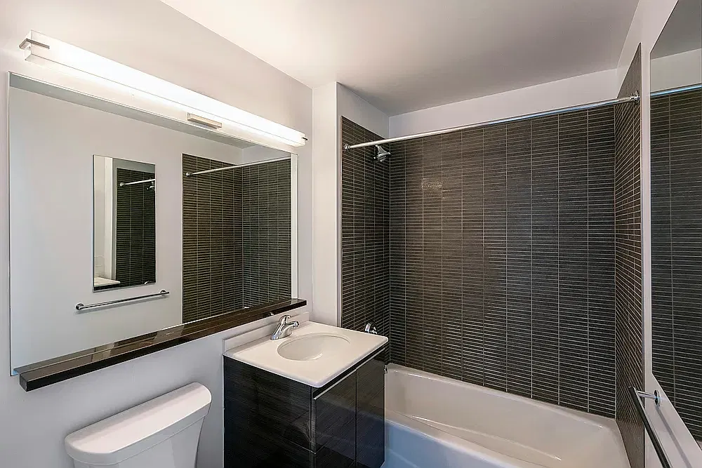 66 Rockwell Place — Photo 3