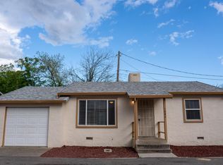 1042 Gold St, Redding, CA 96001