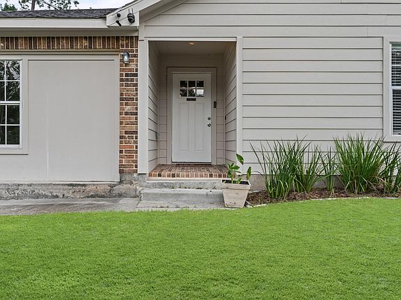 5th image of 10920 Fairview Dr