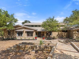 10598 Davy Crockett Dr, Austin, TX 78737