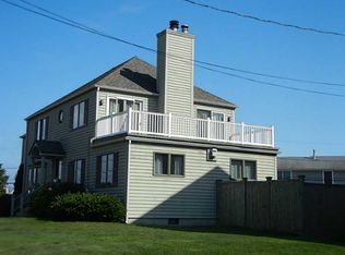 6 Cypress Ave, Narragansett, RI 02882