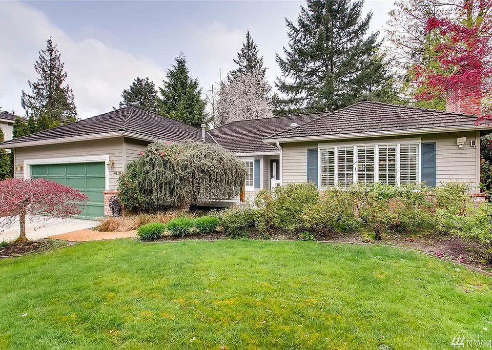 1st image of 4118 209th Pl NE