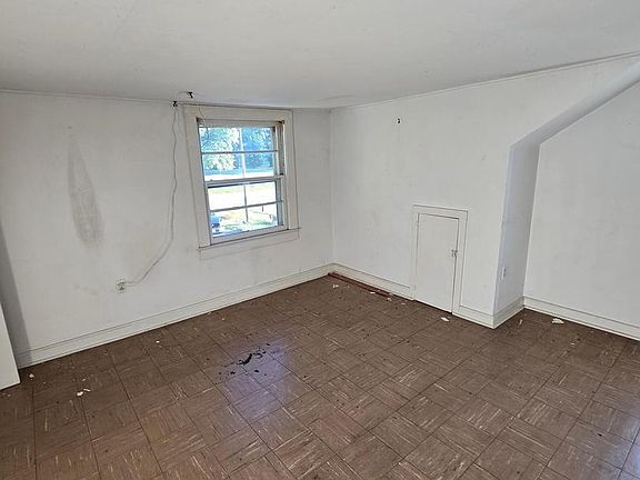 5th image of 5258 Preston Rd