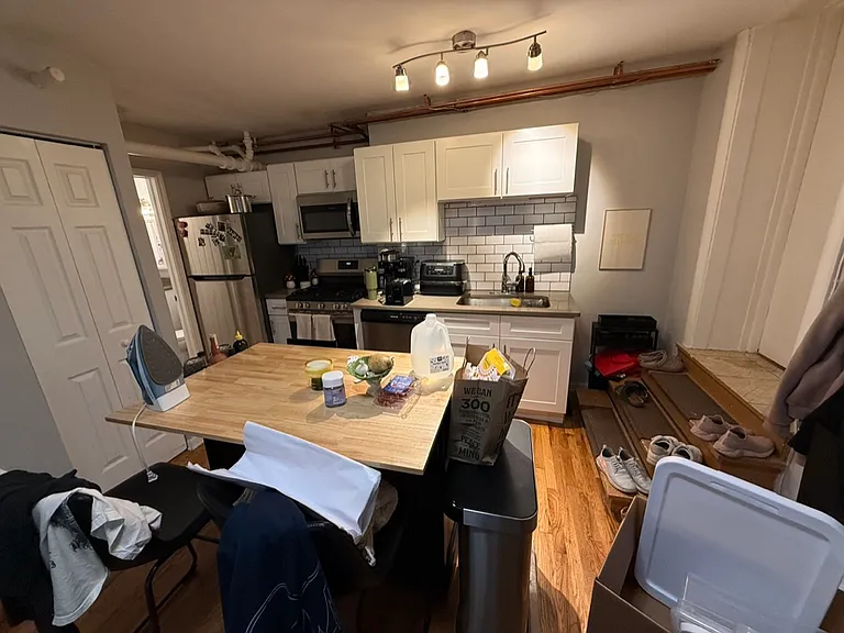 2203 W Rice St #G — Photo 3