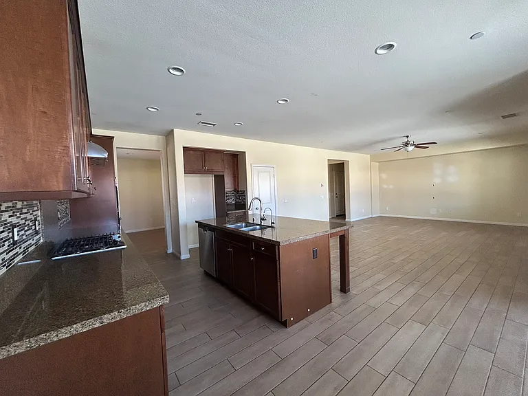 28187 Rustling Wind Cir — Photo 8