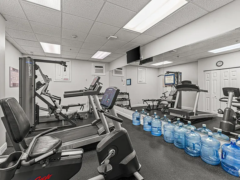 5420 N Ocean Dr #1703 — Photo 28