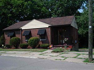 1st image of 651 Jeanette Ave