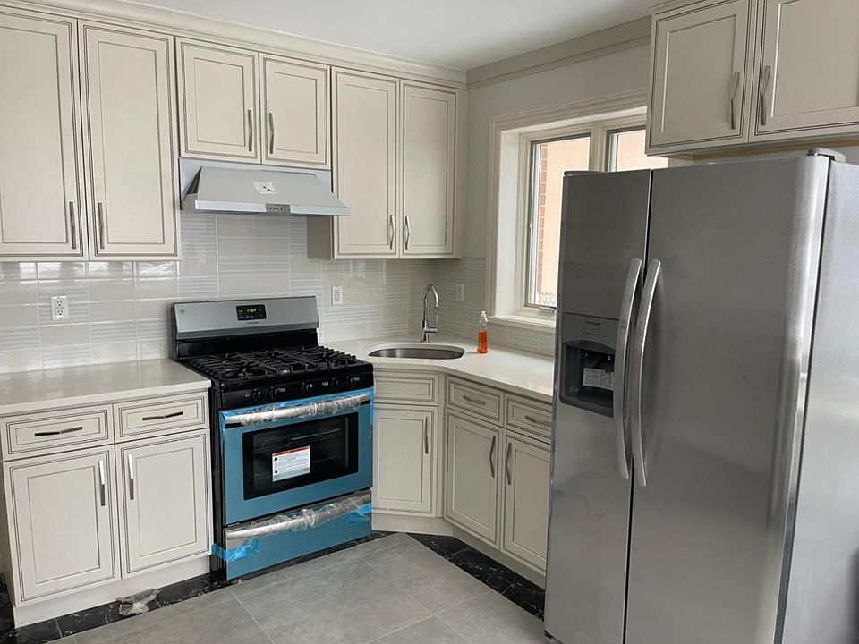 1st image of 115-16 14th Ave Floor 1