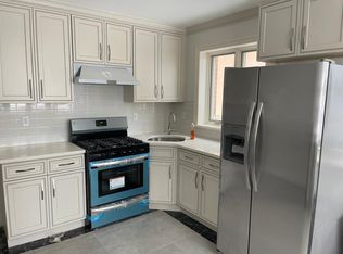 115-16 14th Ave FLOOR 1, College Pt, NY 11356