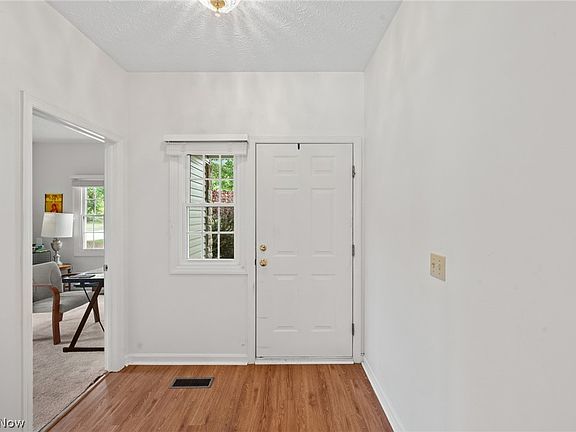 5th image of 4250 Reserve Way
