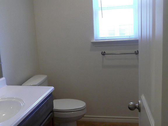 4th image of 1811 Cypress Cv