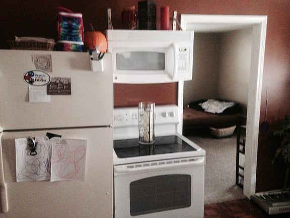 5th image of 1549 Hamilton Ave NW