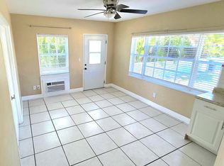 1738 Dewey St #W, Hollywood, FL 33020