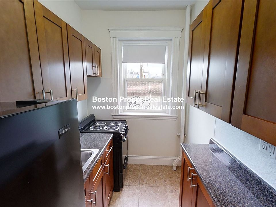 1185 Boylston St. #5 Boston - Fenway Unit Photo 2