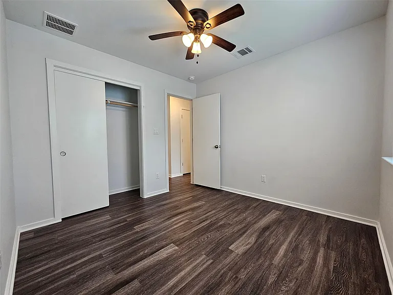 16721 Hamilton Point Cir — Photo 22