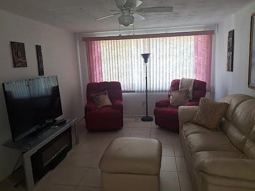 3600 Darlington Rd — Photo 3