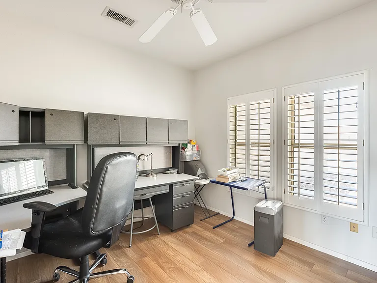 15114 W Alegria Ct — Photo 18