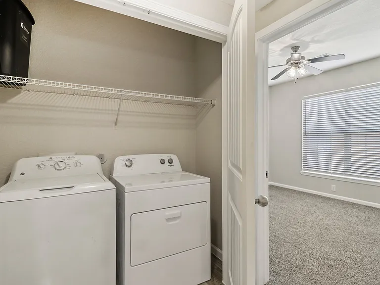Washer and Dryer at Mission Hills Apartments, Texas, 78258