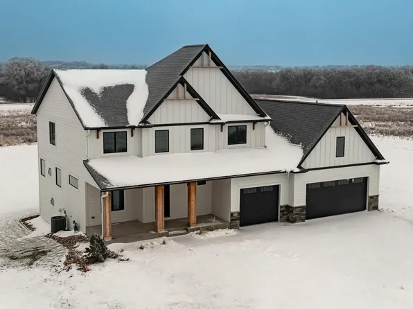 4629 Royal Oaks Cir SW, Rochester, MN 55902