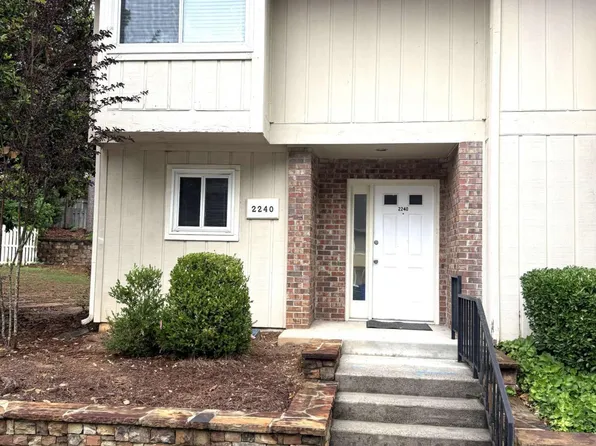 2240 Runnymead Rdg SE, Marietta, GA 30067