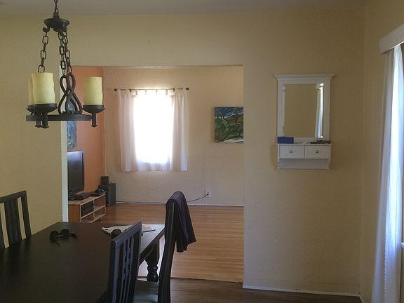 4th image of 21 S Dunning St