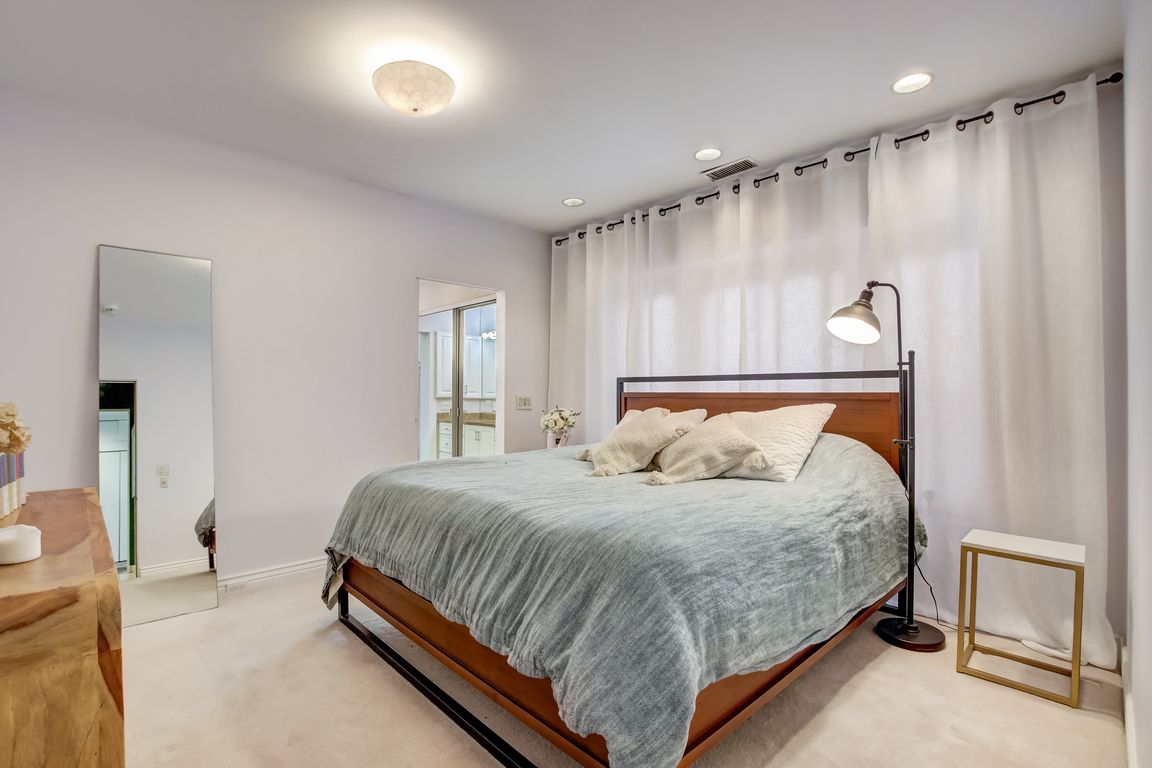 929 W Ainslie St APT 3, Chicago, IL 60640 MLS 11863410 Zillow