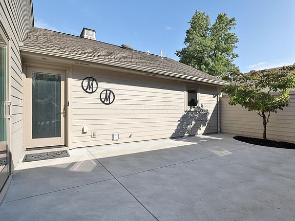 4th image of 5714 Strathmore Ln #25