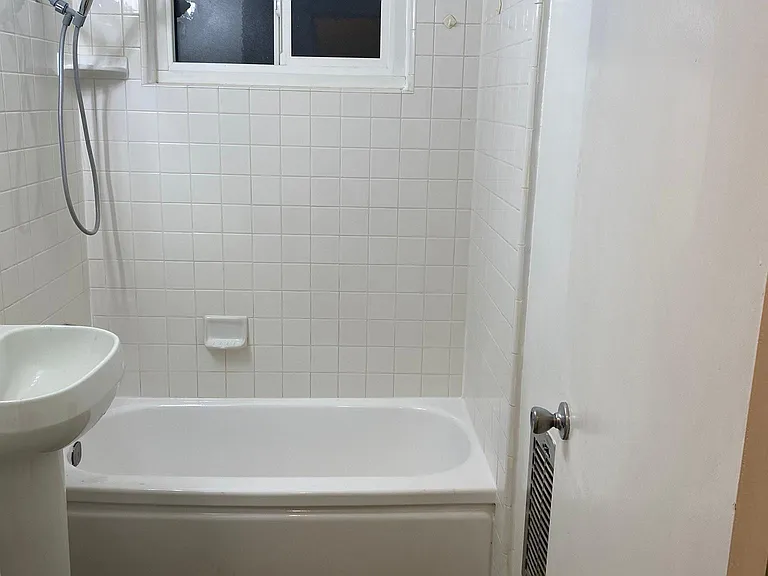 1423 N Fuller Ave #4 — Photo 11