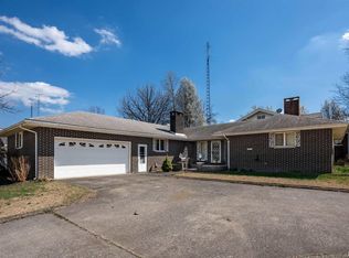 401 E Park St, Du Quoin, IL 62832