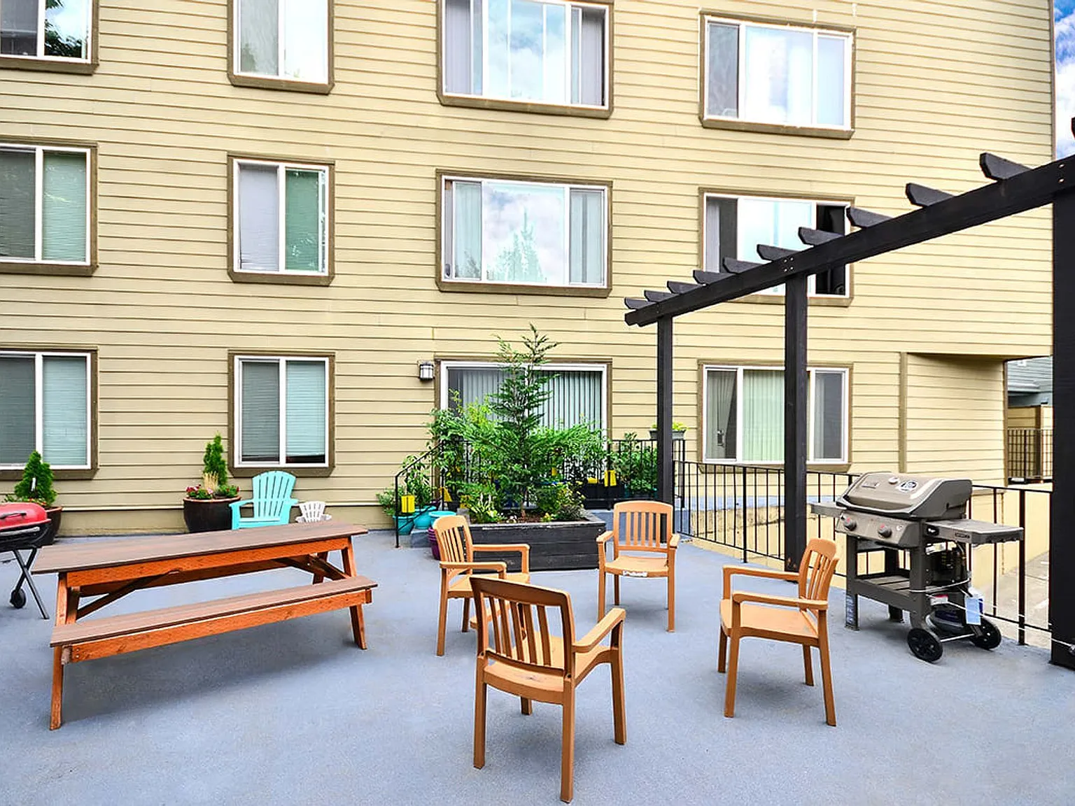 Greenlake Terrace Apartments — Photo 3