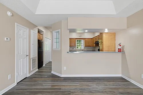 Sterling Pointe Apartments Photo 1