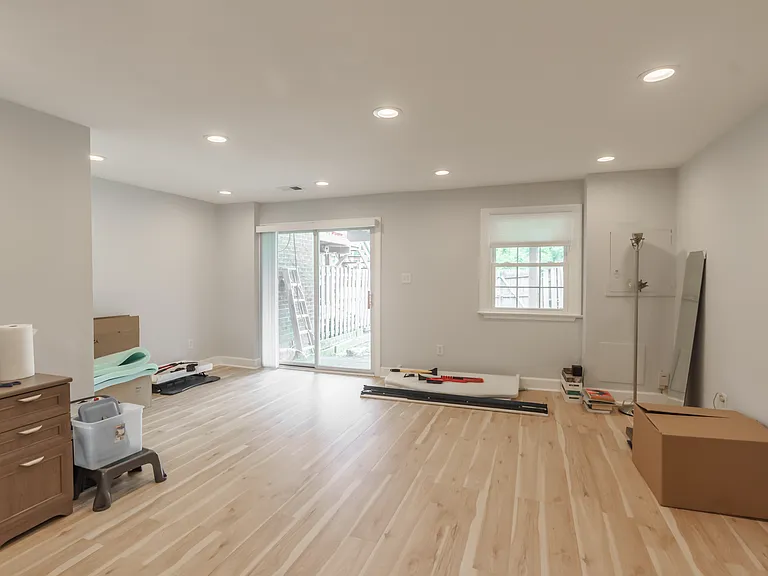 5776 Yellowrose Ct — Photo 26