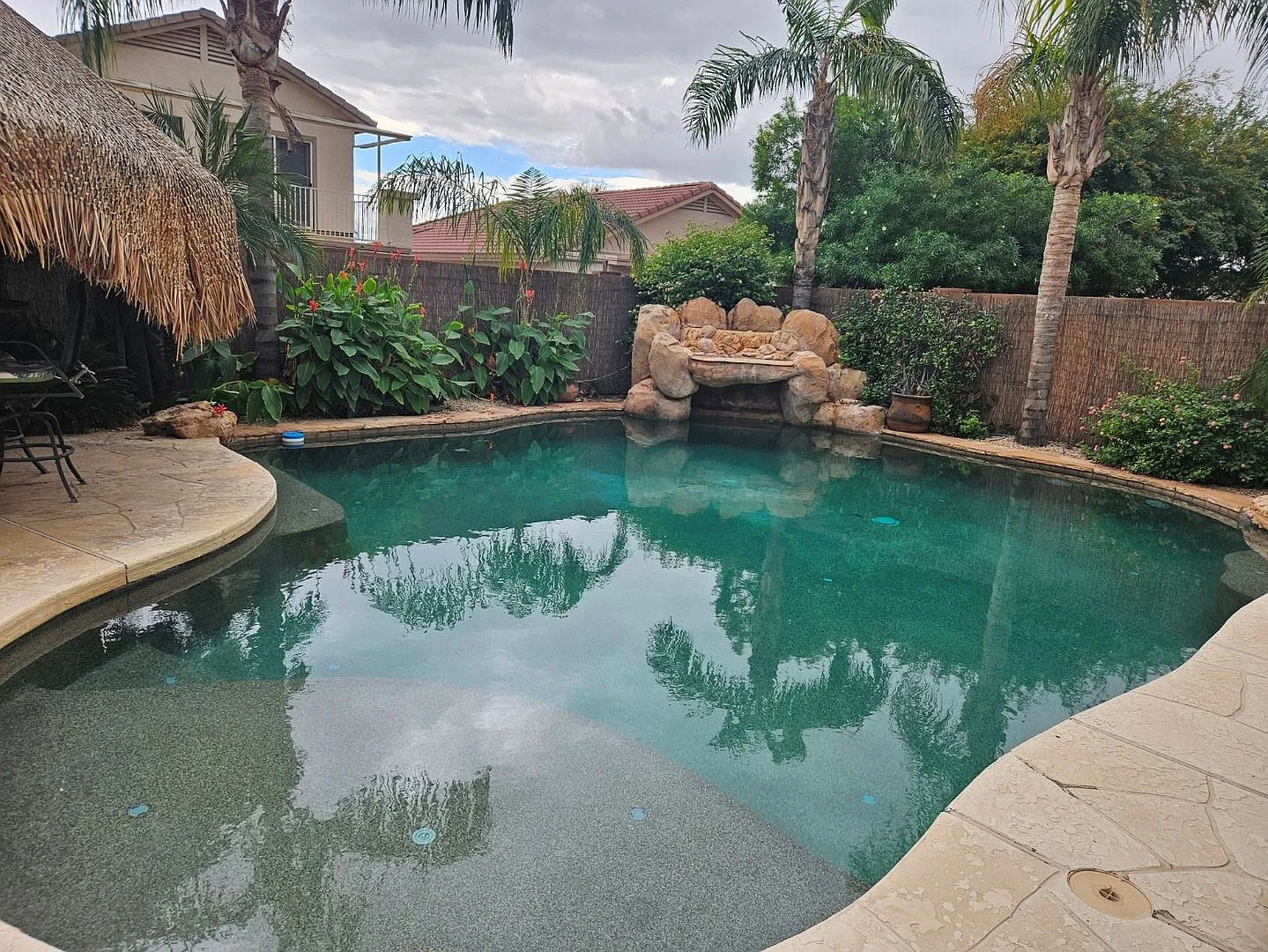Incredible home in Bell West subdivision in Surprise — Photo 2