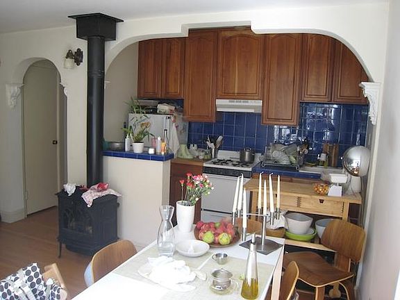 3rd image of 122 Guerrero St #6