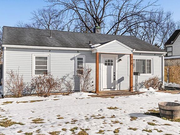 2nd image of 310 College St