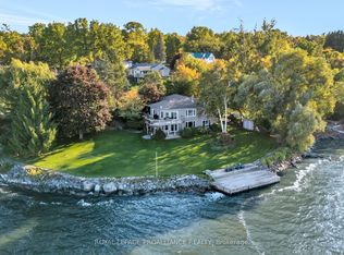 39 Eastern Ave, Prince Edward County, ON K8N4Z1