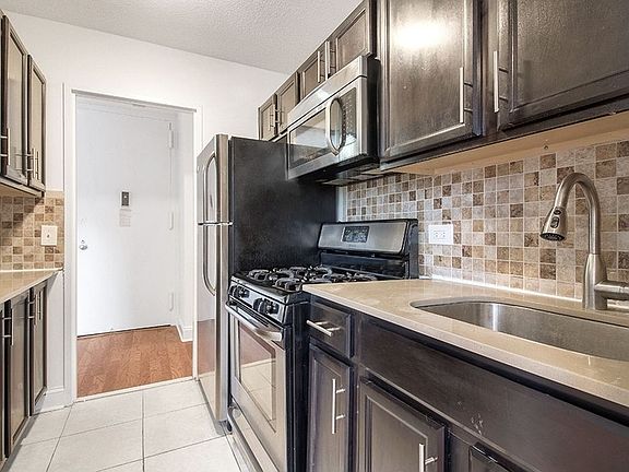3rd image of 1954 1st Ave APT 13S
