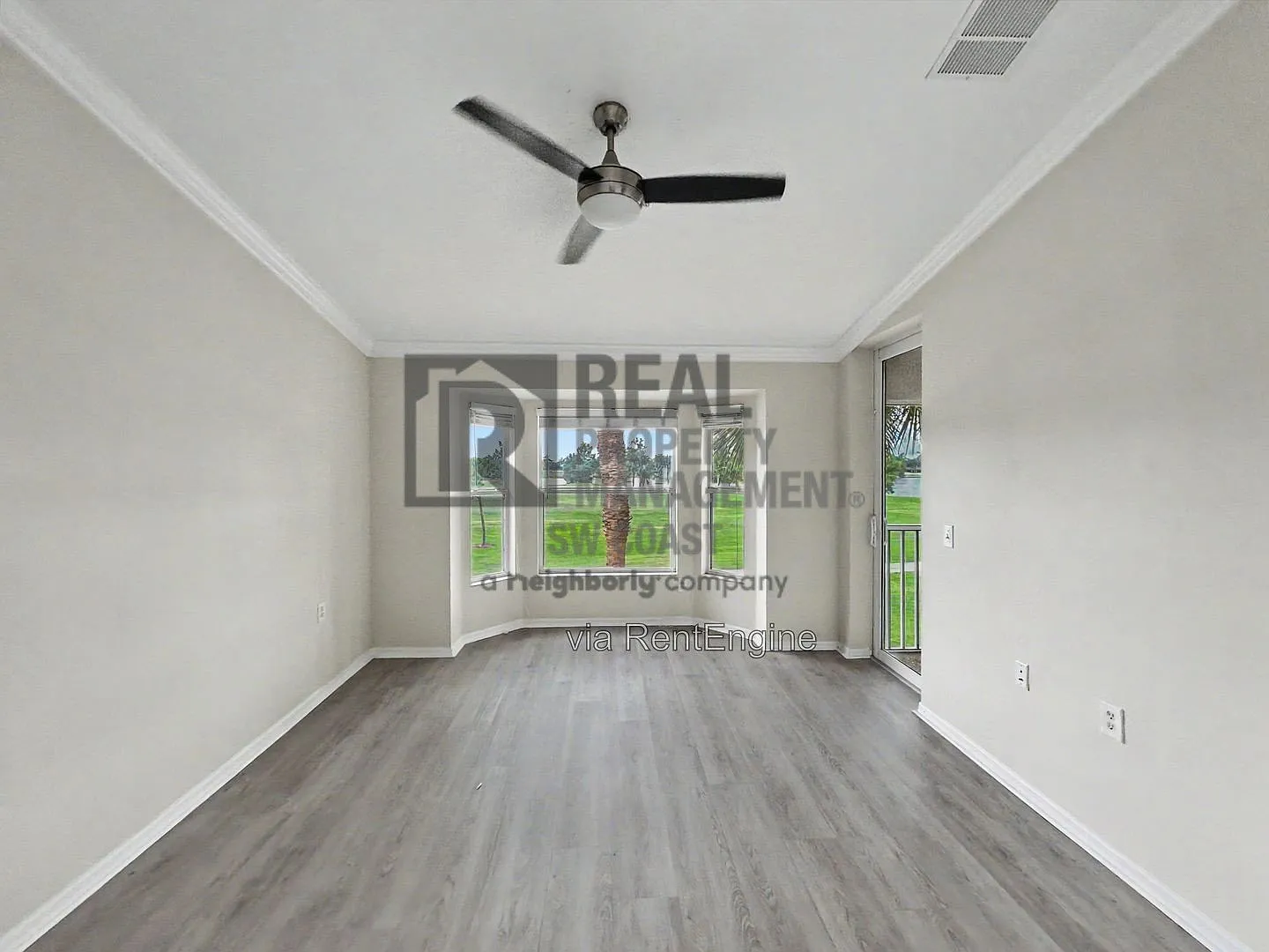 2 bed, 2.0 bath, 1061 sqft, $2,400 — Photo 2