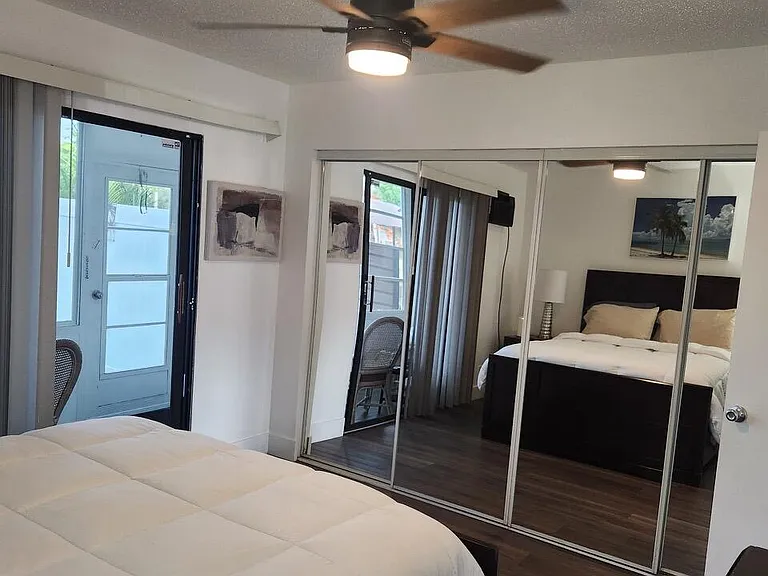 102 Westbury E #102 — Photo 12