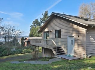 2791 Evening Glory Ct, Clinton, WA 98236