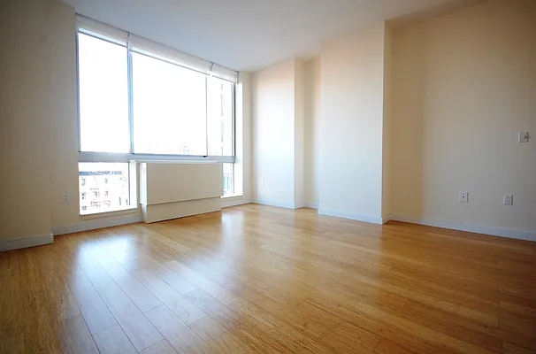 Rented by Kahen Properties | media 19