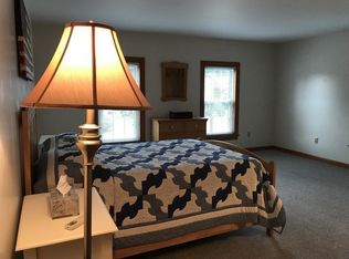 31 Leyden Rd, Greenfield, MA 01301