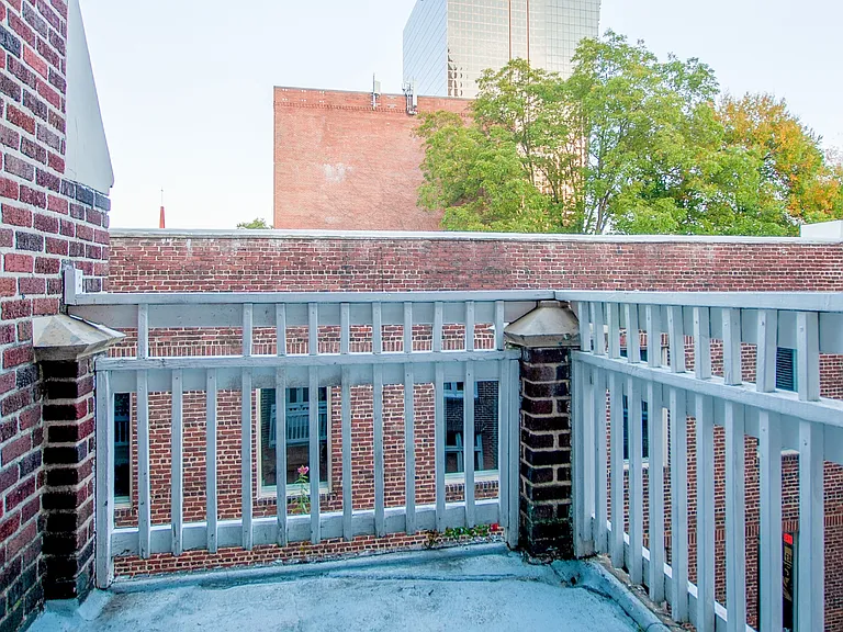 131 Ralph McGill Blvd NE — Photo 7